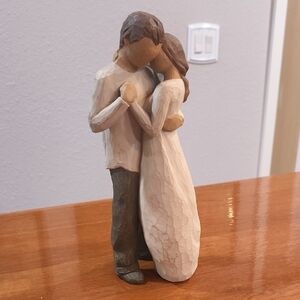 Willow Tree Embrace Figurine - Brown and Cream